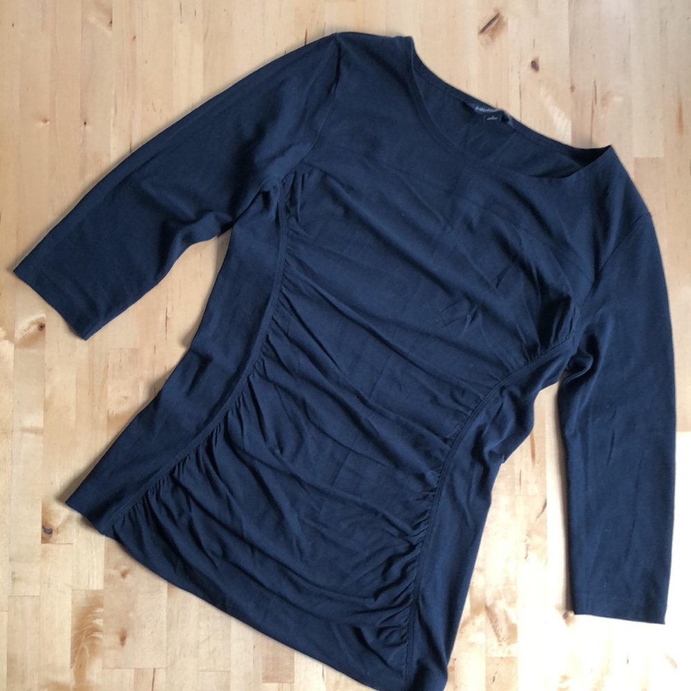 NWOT Cute 3/4 Sleeve Top